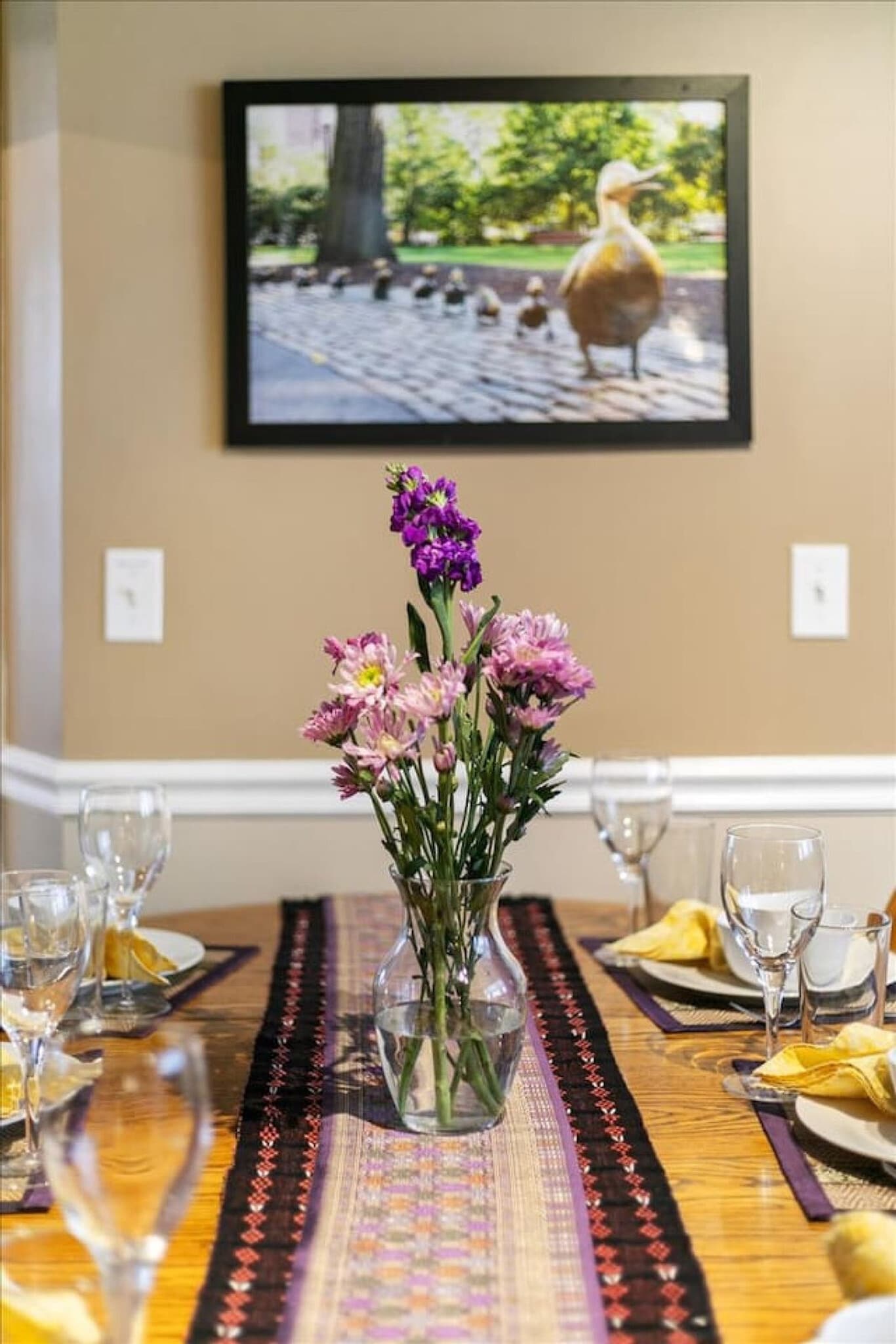 Building Photo - 46 Russell St