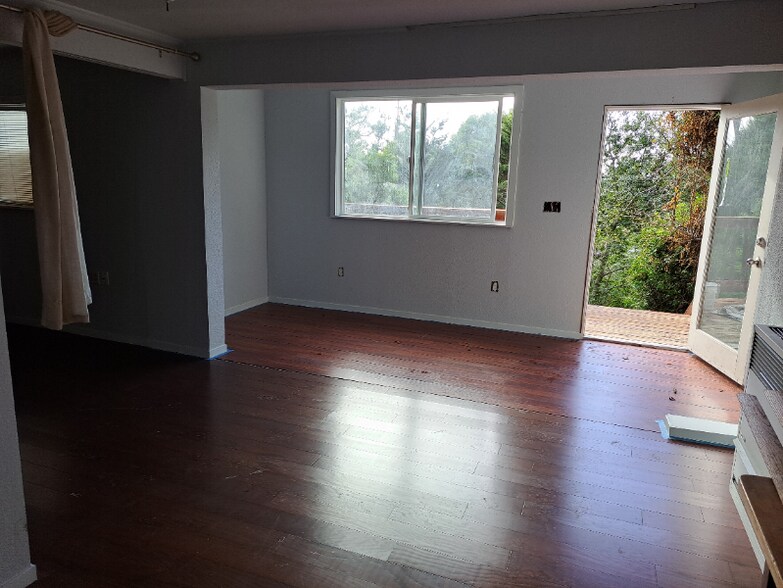 Primary Photo - 6170 Plymouth Ave