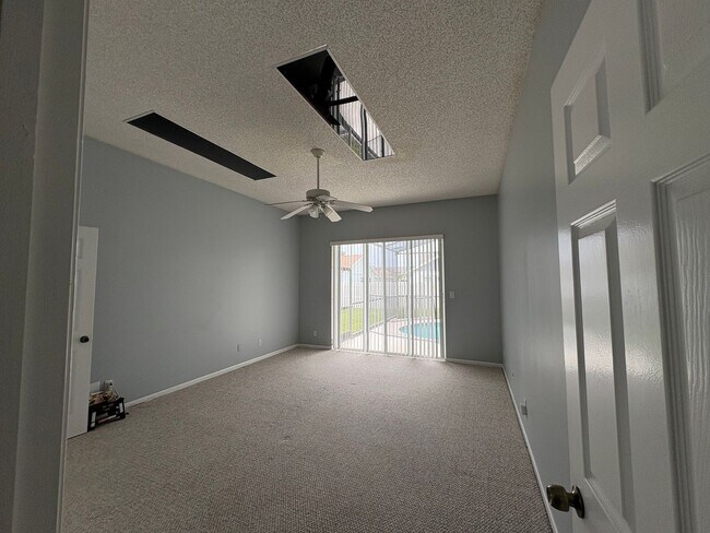 Building Photo - 4/3.5 Home at Eagle Lending