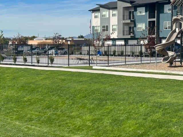 sport court - 33 N 460 W