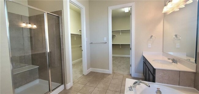Building Photo - 908 Hartman Dr