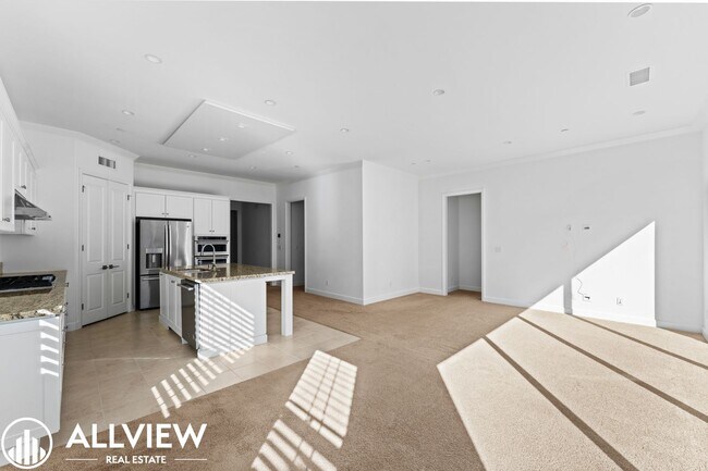 Building Photo - Gorgeous 3 bedroom 2.5 bath home in the newly constructed association of Eastwood Village!