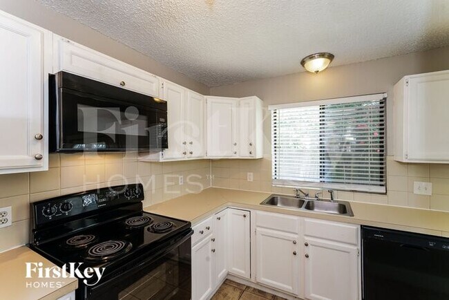 Building Photo - 5334 Riverport Dr