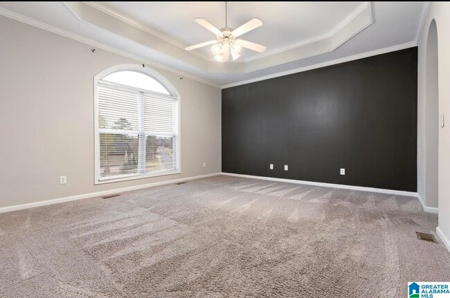 Building Photo - 504 Rolling Hills Dr