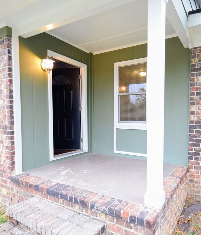 Building Photo - 6604 Bonnie Bell Ln