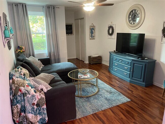 Building Photo - 4304 La Riviera Ct