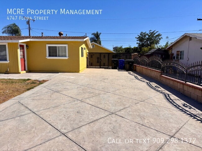Building Photo - 4747 Flora St