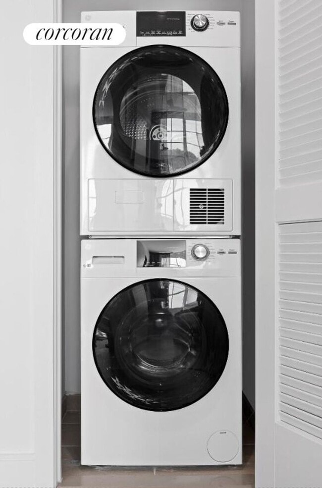 Building Photo - 36-20 Steinway St