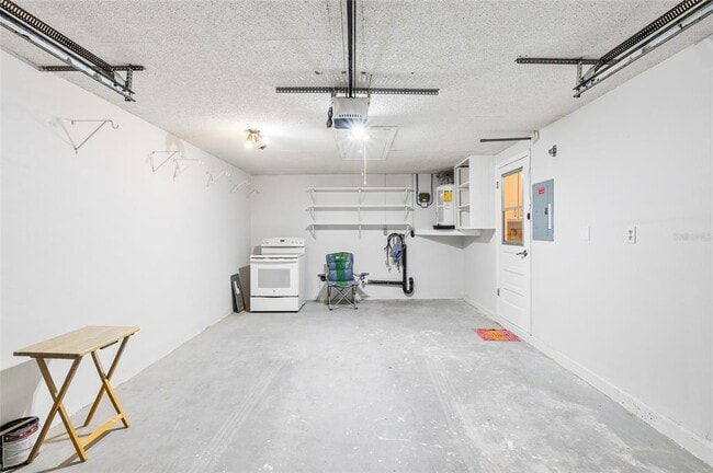 Building Photo - 4948 Getner St