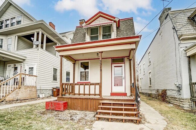 Building Photo - 2312 Norwood Ave