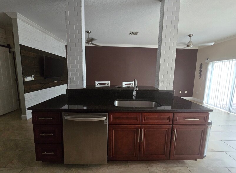 Kitchen looking into living room - 802 King Neptune Ln