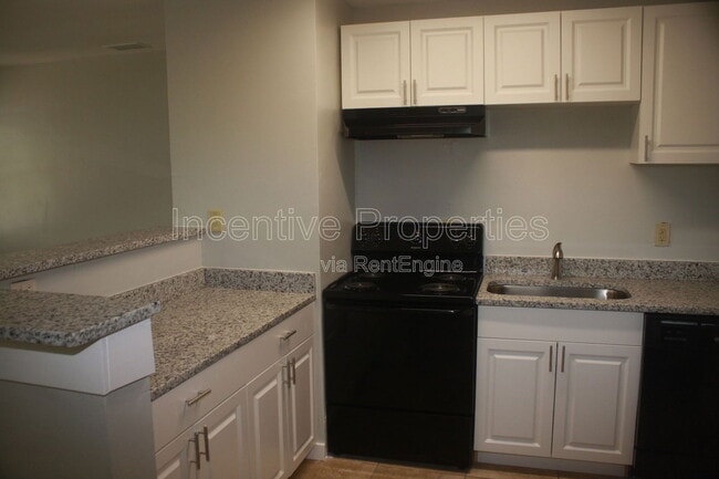 Building Photo - 7726 Pomelo Dr