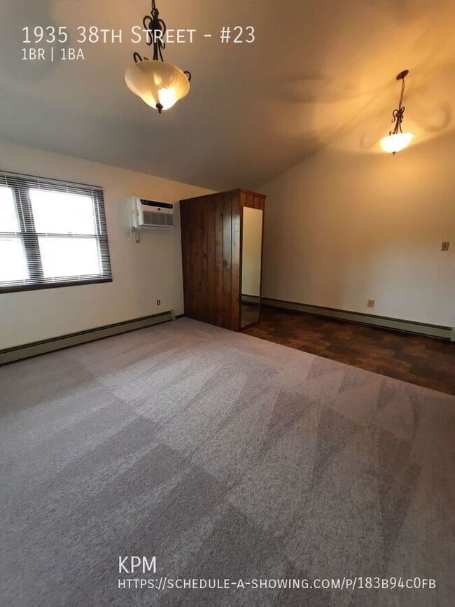 Building Photo - 1935 38th St