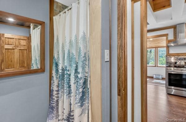 Building Photo - 6 Deer Trail N