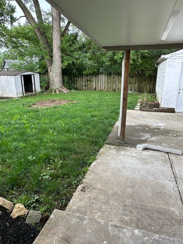 Building Photo - 5125 Bigelow Dr