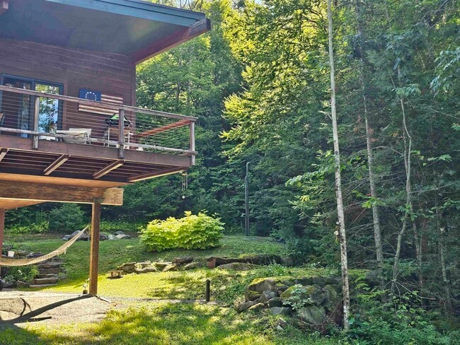 Building Photo - 1046 Goose Pond Rd