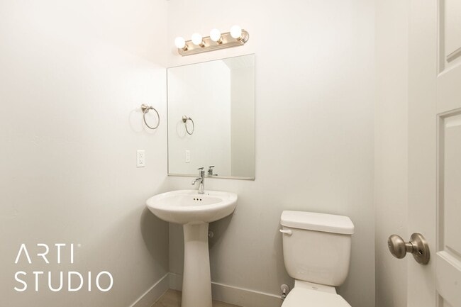 Building Photo - 3156 E Sky Rim Wy