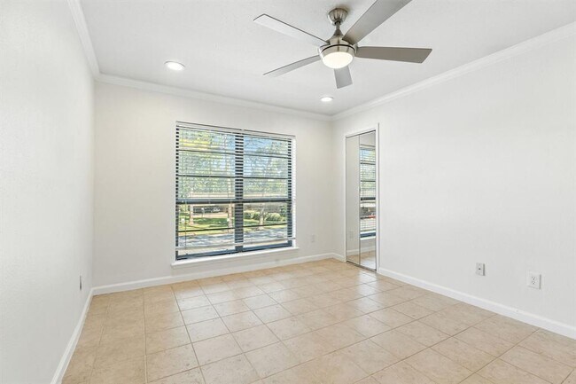 Building Photo - 8801 Hammerly Blvd