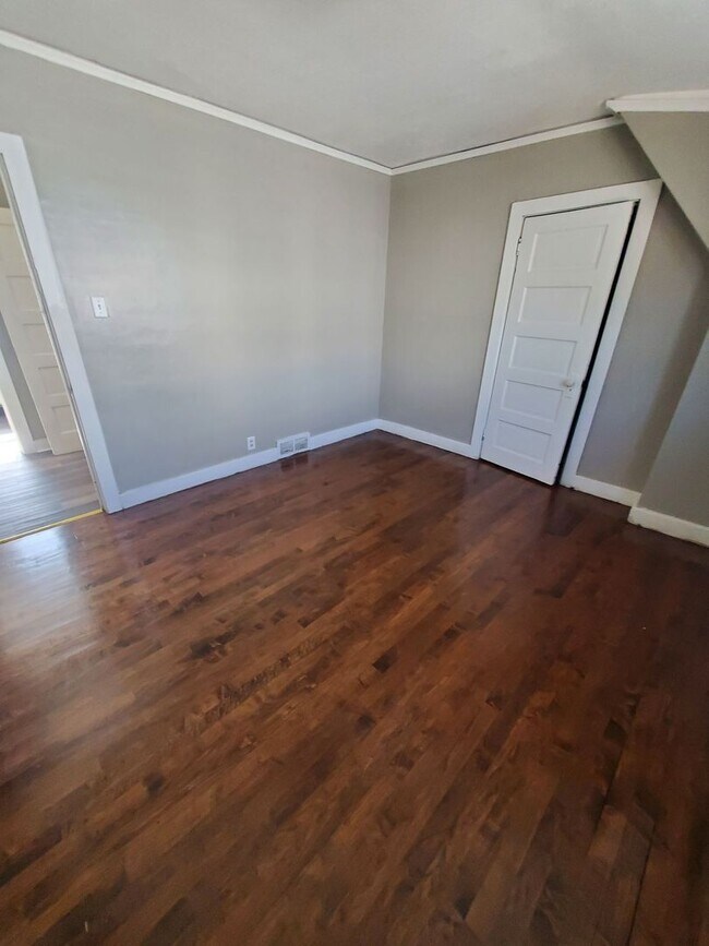 Building Photo - 3149 N 25th St