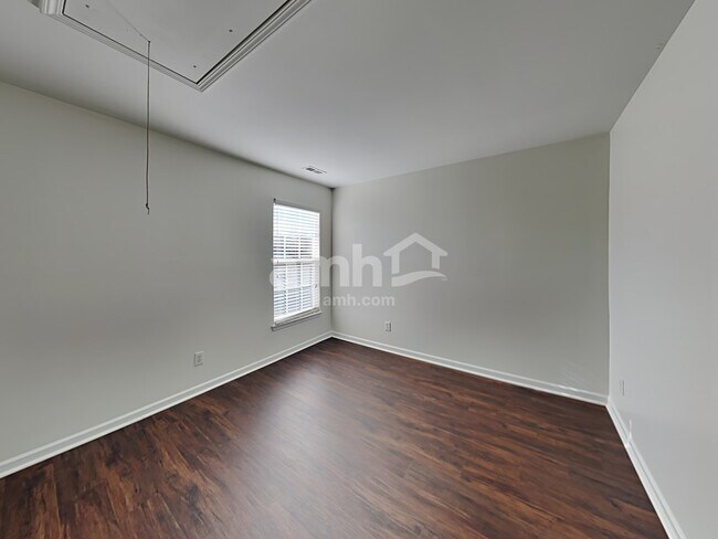 Building Photo - 11912 Cheviott Hill Ln