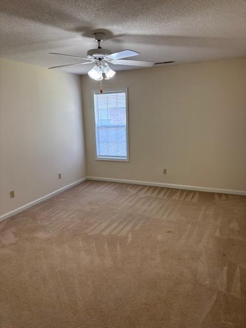 Building Photo - 1970 Essex Dr