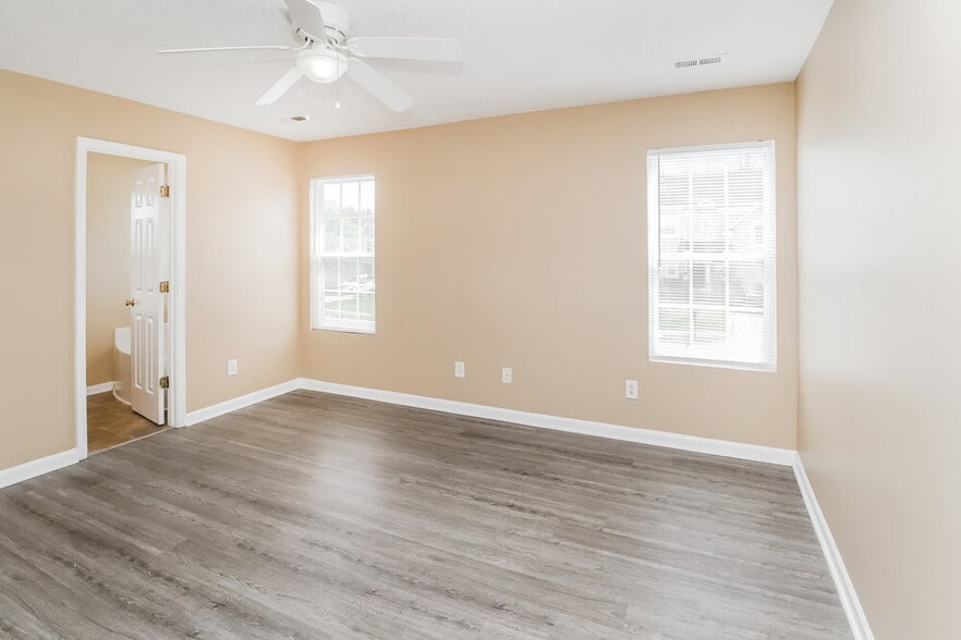 Building Photo - 3005 Hunters Creek Ct