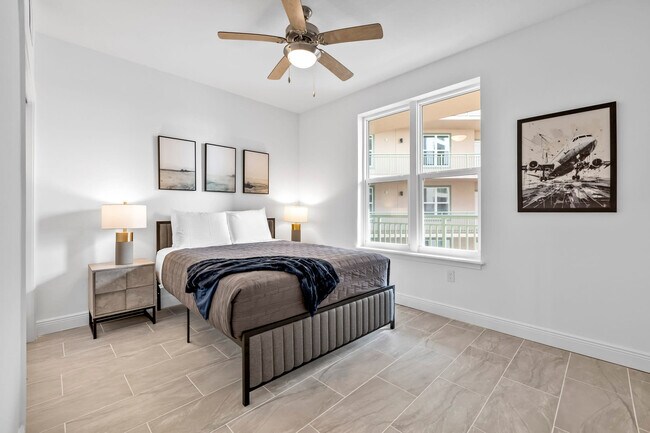 Building Photo - 605 Kemp St