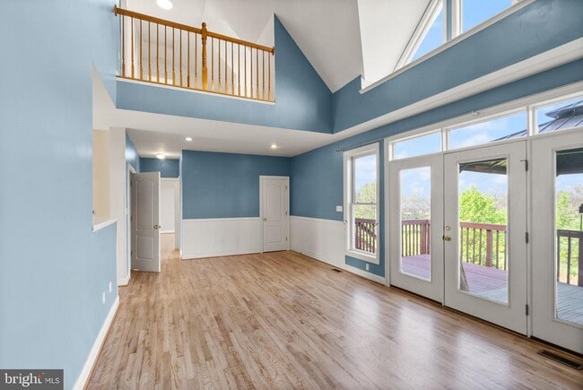 Building Photo - 943 Castle Rock Ln