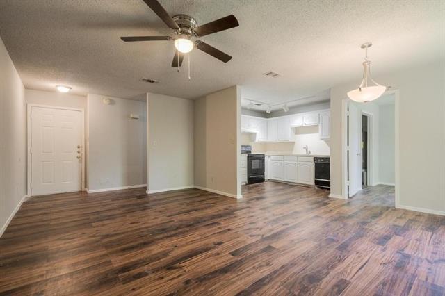 Building Photo - 244 W McFarland St