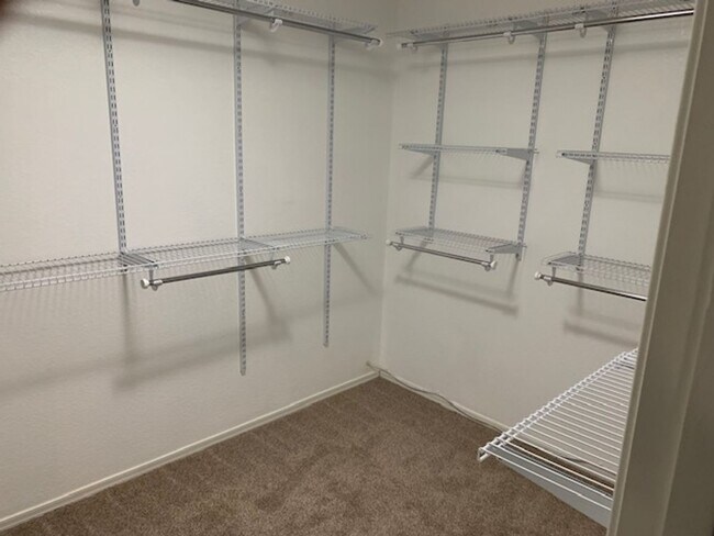 Building Photo - 3 Bedroom in East Mesa