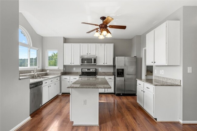 Building Photo - 1770 Spring View Terrace Ct