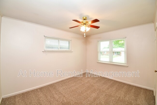 Building Photo - 3707 E 29th St