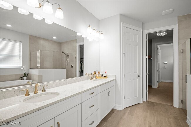 Building Photo - 28041 Captiva Shell Lp