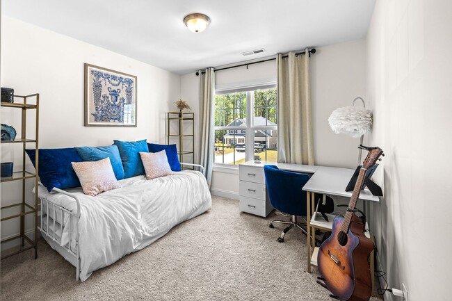 Building Photo - 227 Lookout Ln