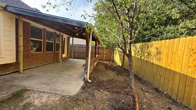 Building Photo - 5922 Harbor Glen Dr