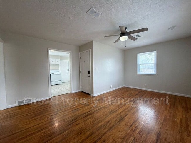 Building Photo - 2515 W Street