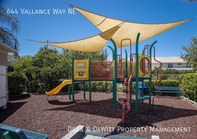 Building Photo - 644 Vallance Way NE