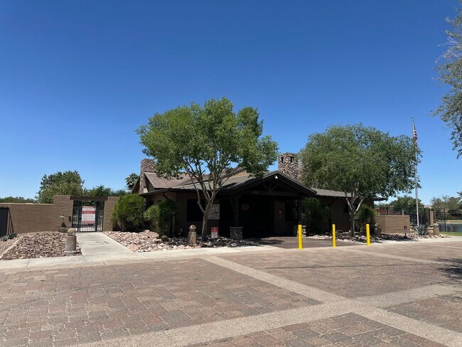 Building Photo - 3 Bedroom 2.5  Bathroom  - Villages at Ran...