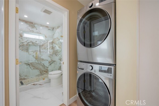 Building Photo - 830 Highland Ave