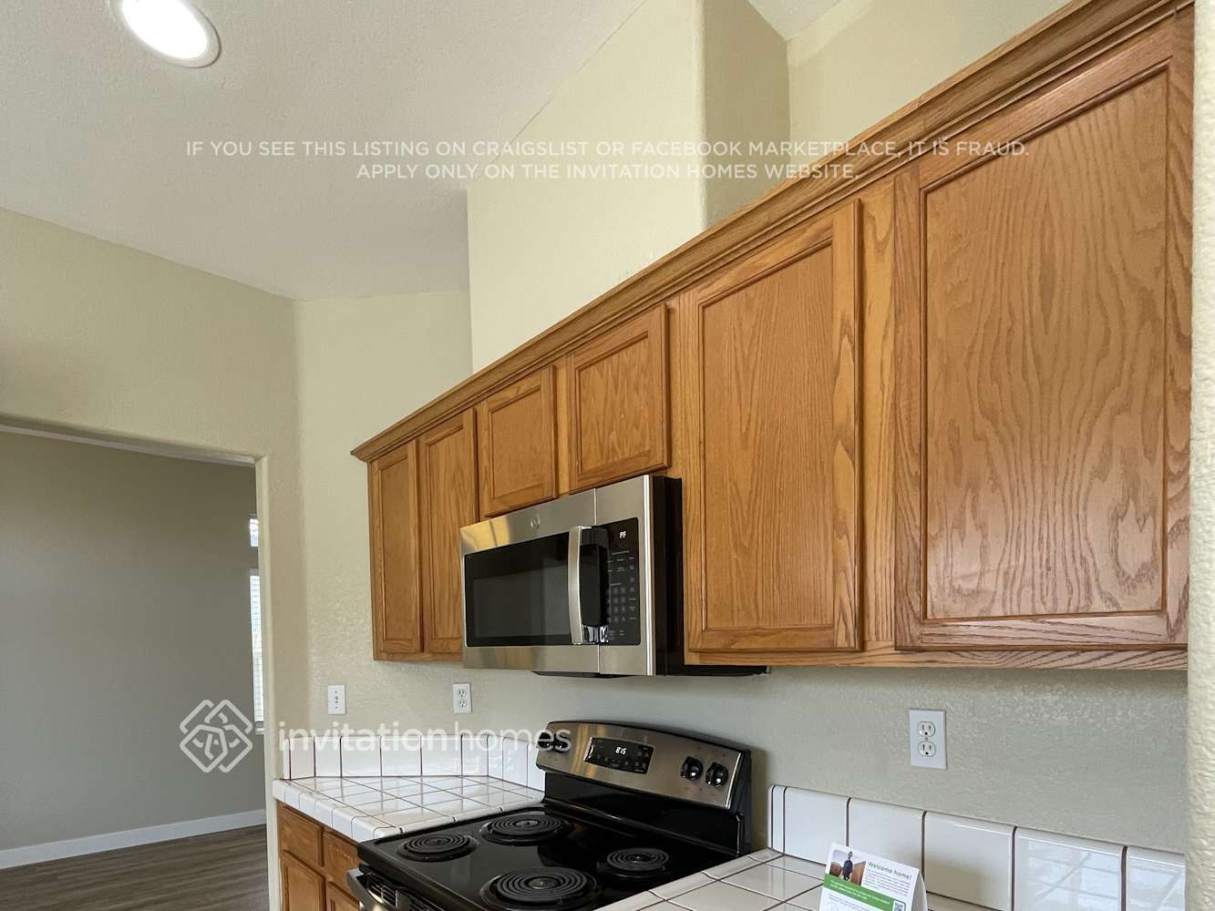 Building Photo - 9255 Boulder Falls Ct