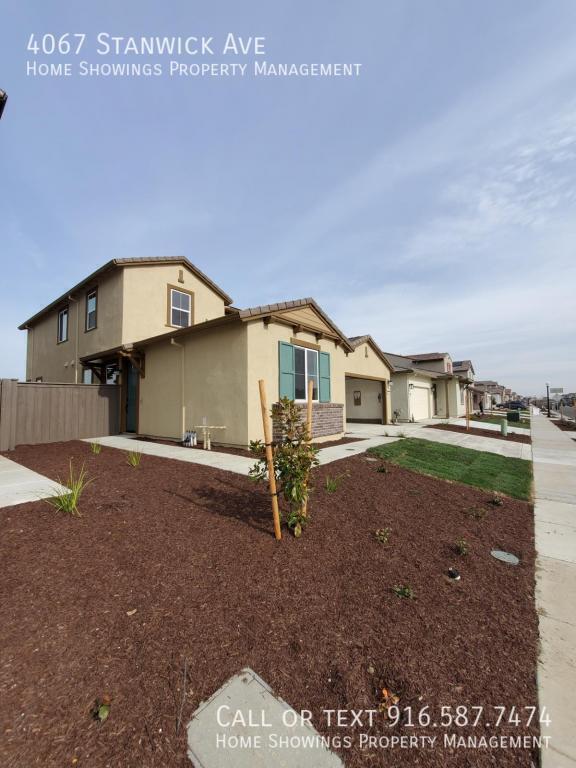 Building Photo - 4067 Stanwick Ave