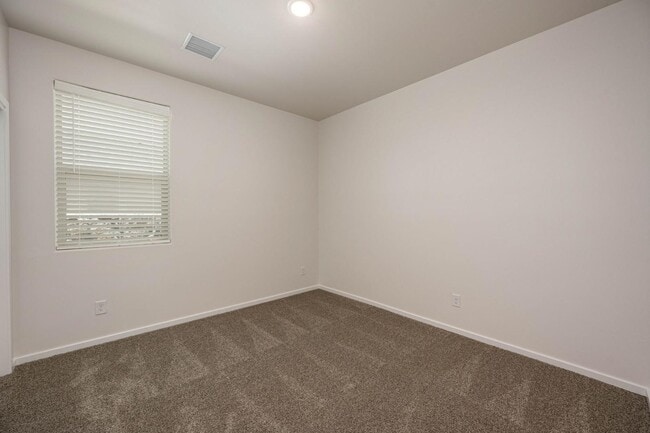 Building Photo - 4200 Evolution Rd