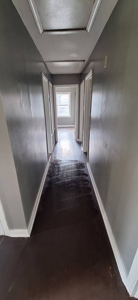 Building Photo - 540 Clubview Dr