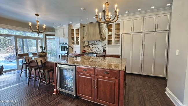 Building Photo - 9 Oakbrook Blvd