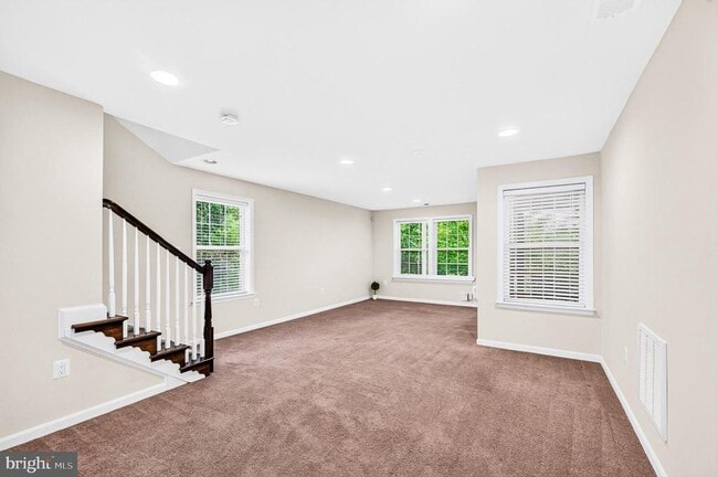 Building Photo - 24821 Mason Dale Terrace