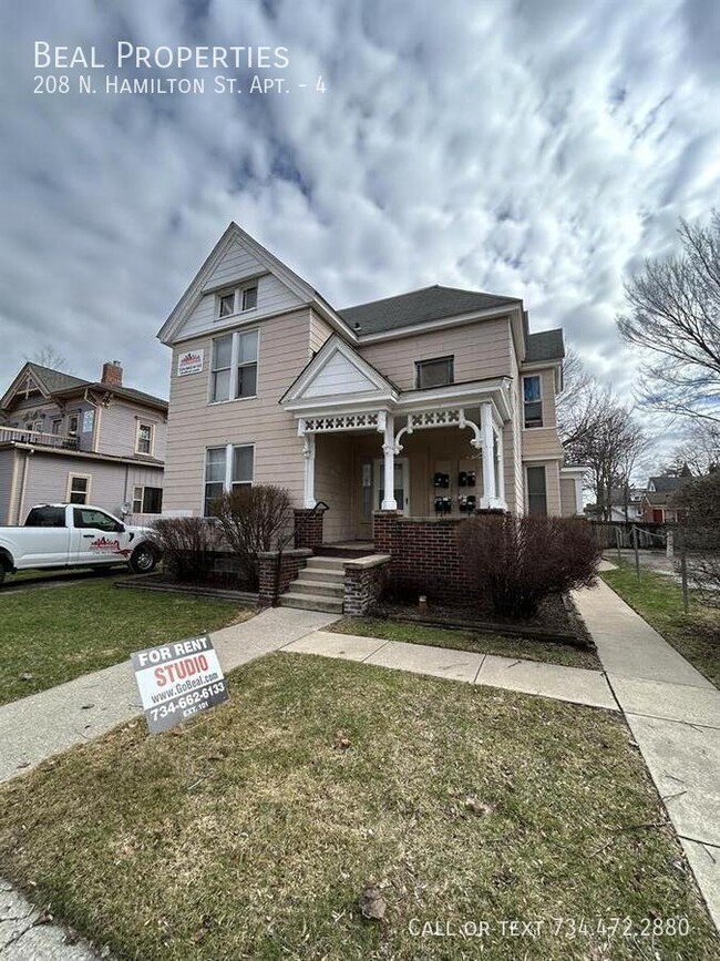 Building Photo - 208 N Hamilton St