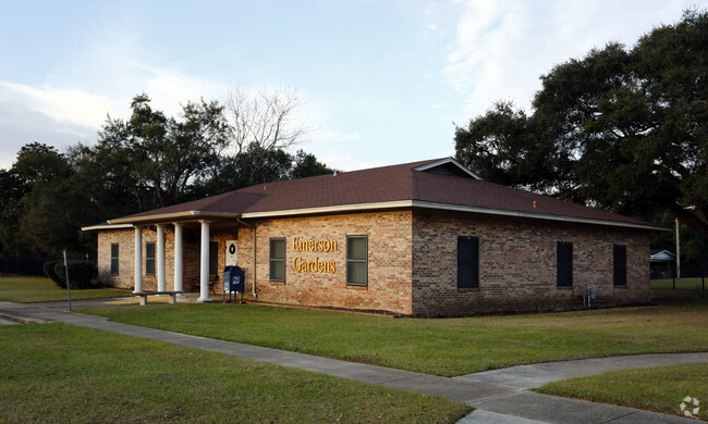 Primary Photo - Emerson Gardens