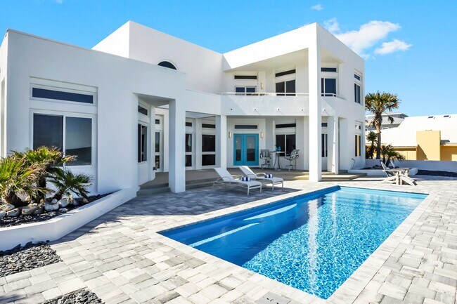 Building Photo - 435 Ocean Shore Blvd