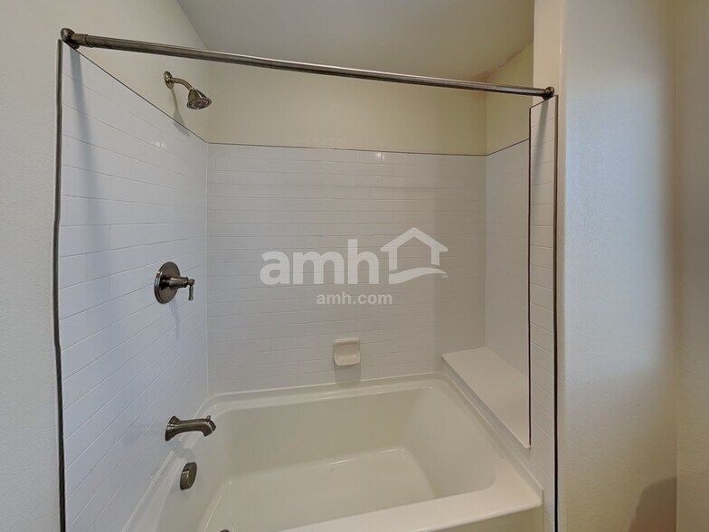 Building Photo - 4303 Crestone Peak St