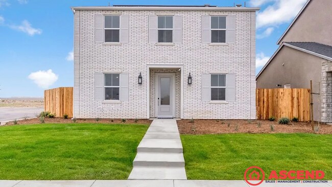 Building Photo - Move-In Ready New Construction – 4 Bed, 2.5 Bath, Solar-Powered, Pet-Friendly